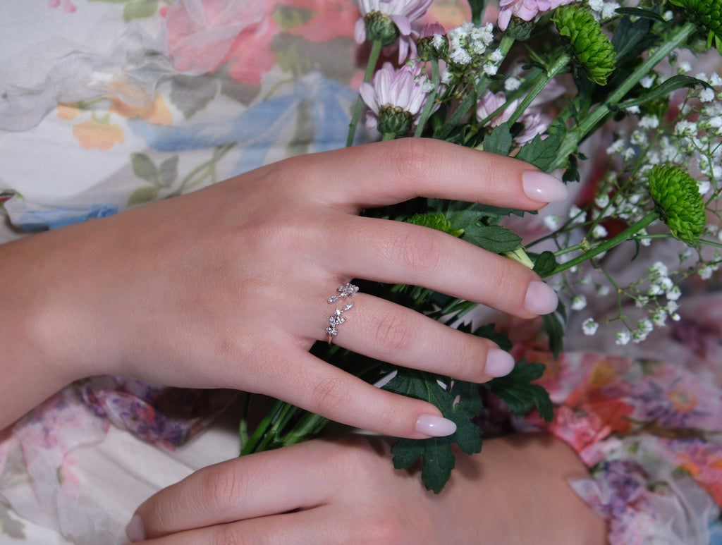 Nature‘s Whisper Ring